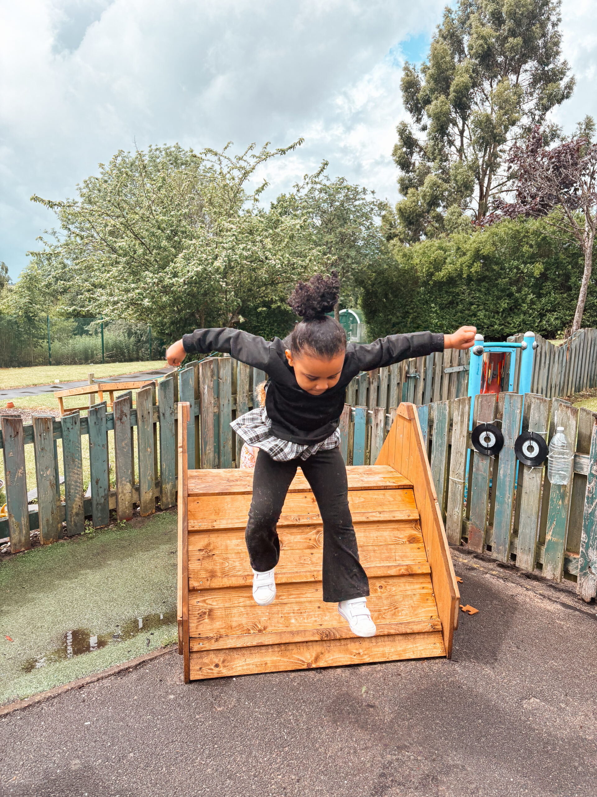 Garden and outdoor learning at Tiny Toez Treehouse