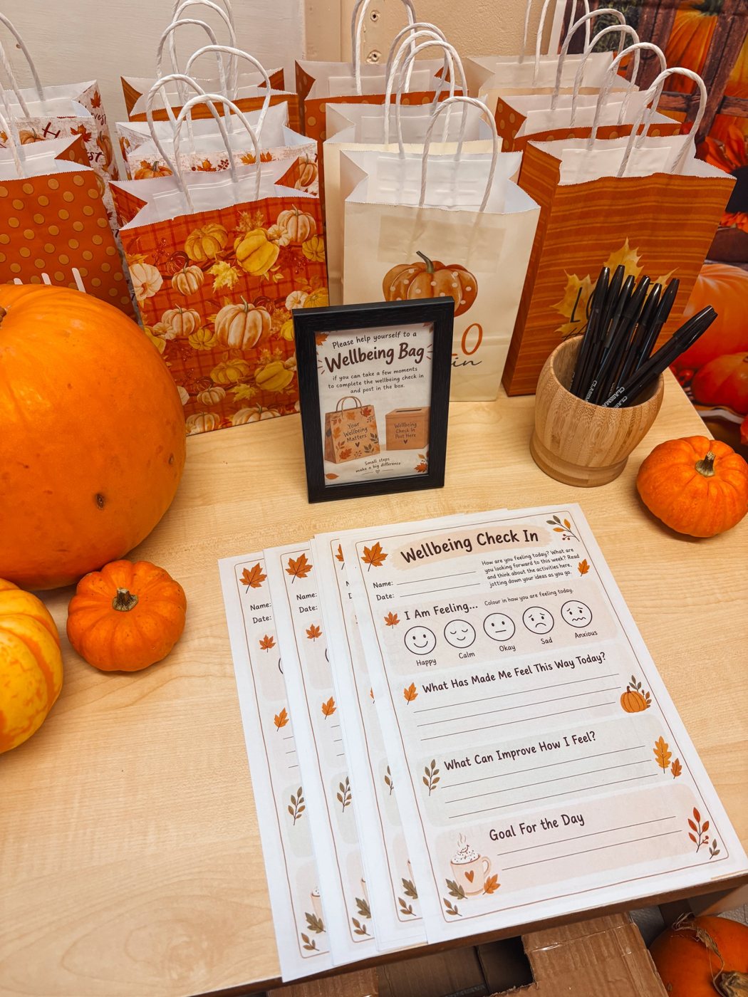 Tiny Toez – wellbeing check-in sheets and autumn gift bags